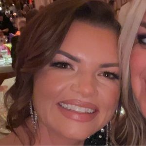 Meet your Posher, Alicia